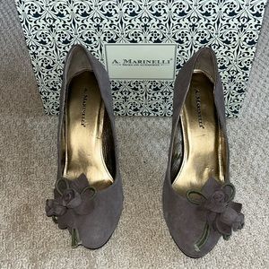 A. Marinelli Parke pumps